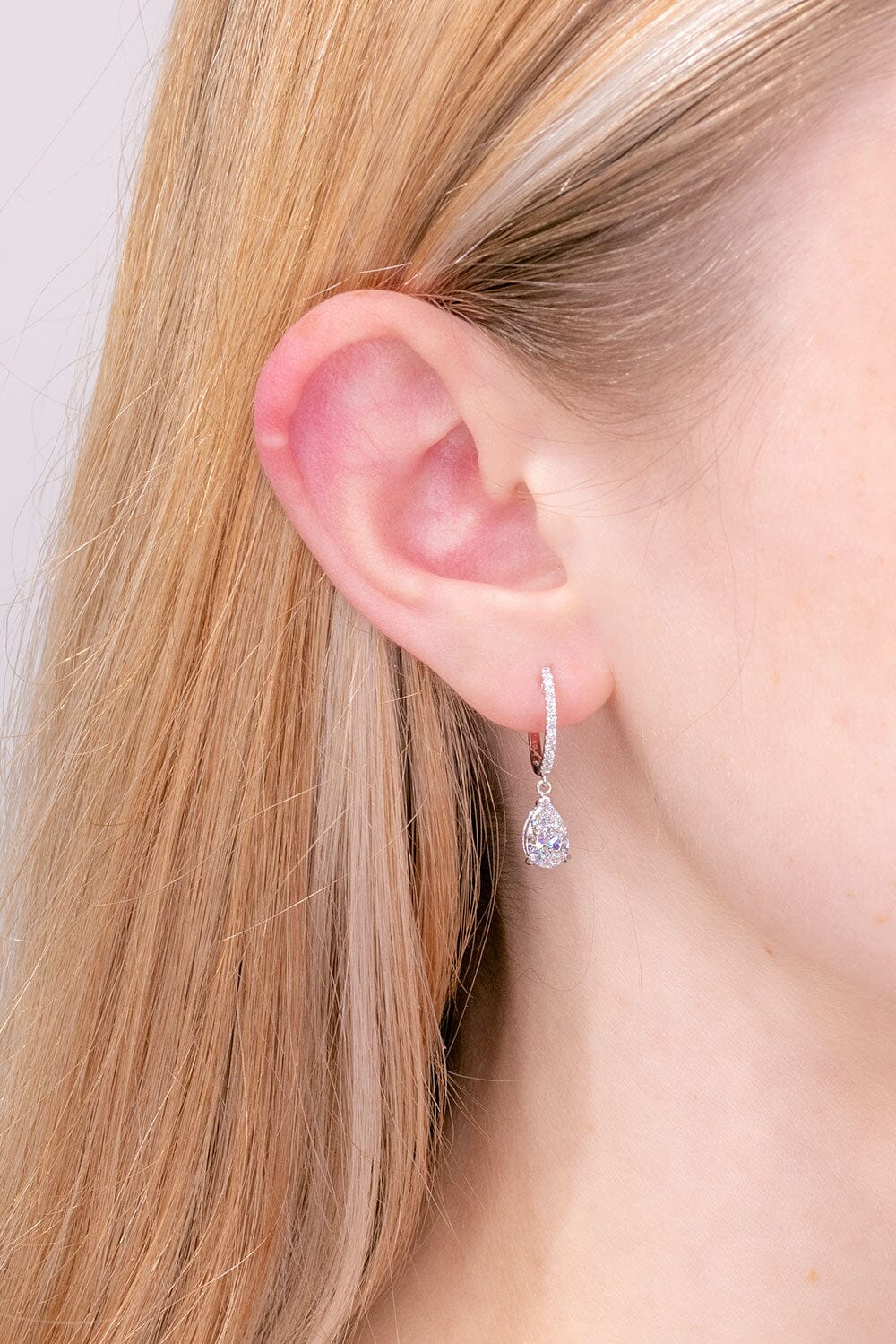 1.42ct D-VS1 Pear Lab Diamond Drop Hoops Earrings Princess Bride Diamonds 