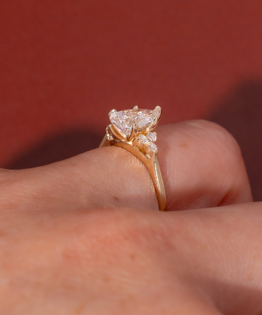 1.50ct D - VVS1 Pear Lab Diamond Lindsey - PBD Engagement Rings