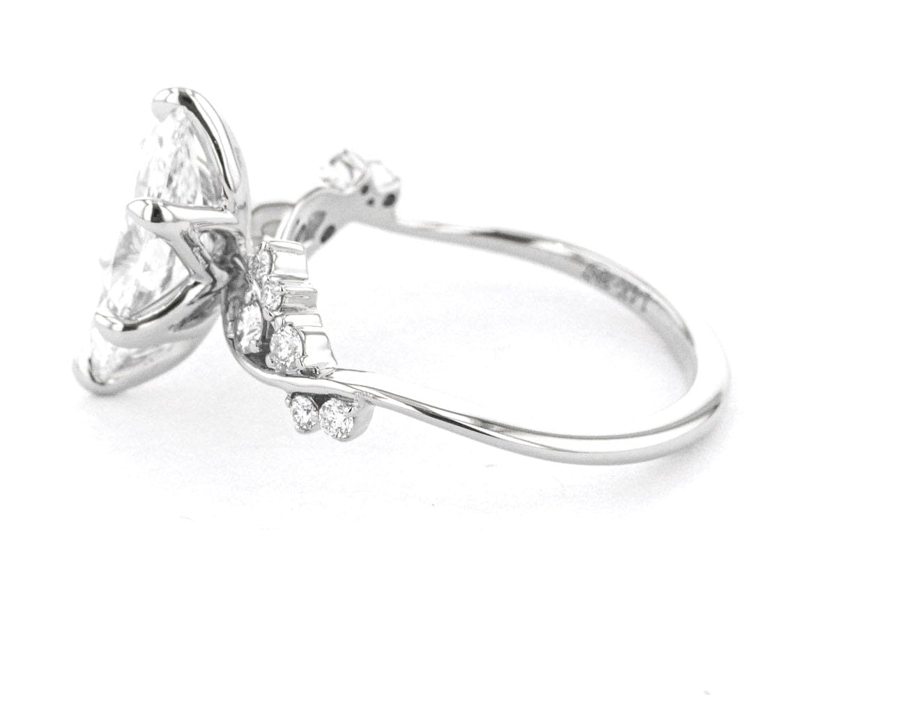1.6mm Ariel Marquise Engagement Rings Princess Bride Diamonds 