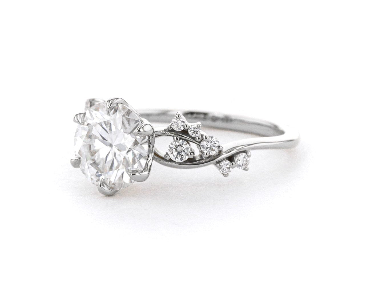 1.6mm Ariel Round Engagement Rings Princess Bride Diamonds 