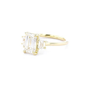 1.6mm Lucia Emerald Engagement Rings Princess Bride Diamonds 