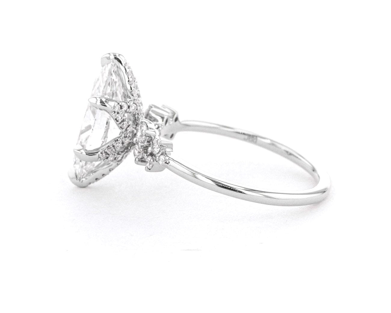 1.6mm Luna Marquise Engagement Rings Princess Bride Diamonds 