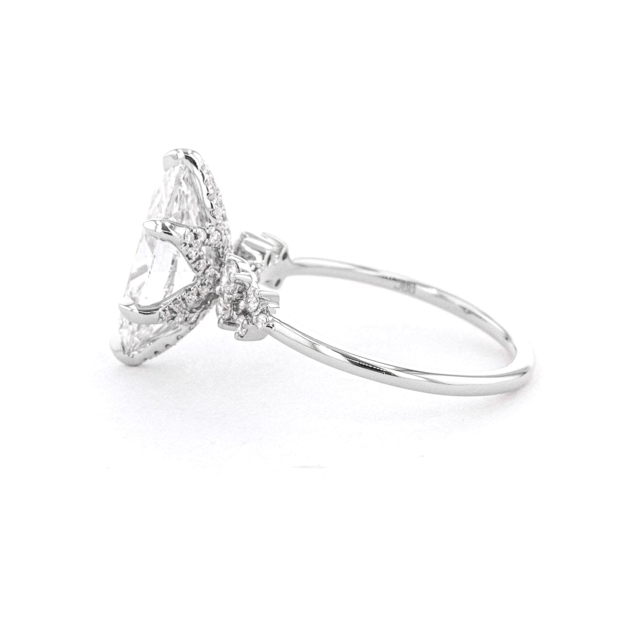 1.6mm Luna Marquise Engagement Rings Princess Bride Diamonds 