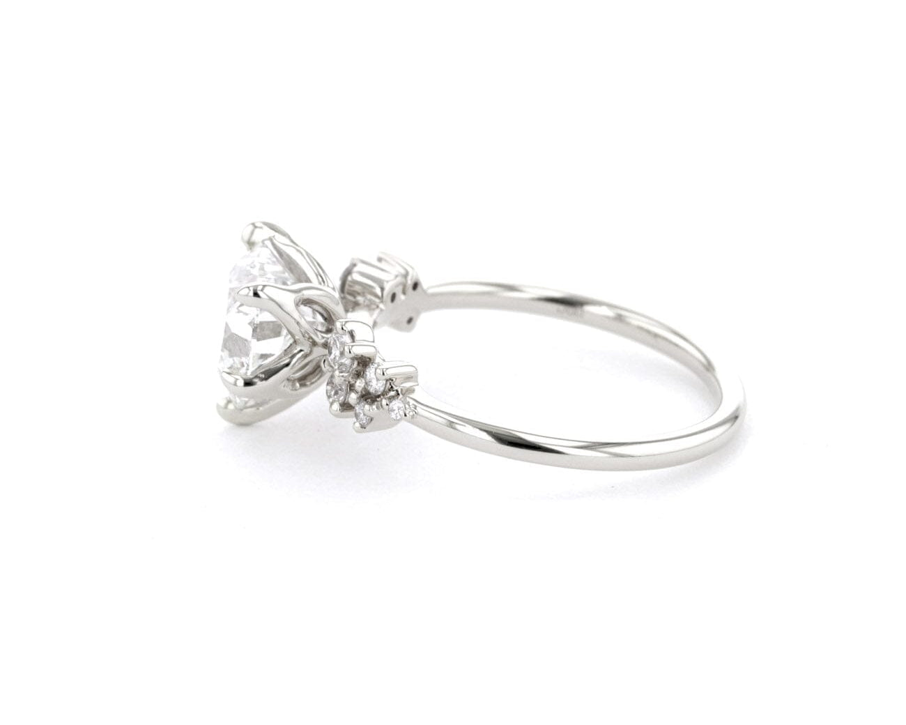 1.6mm Nova Heart Engagement Rings Princess Bride Diamonds 