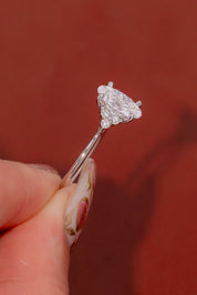 1.71ct D - VVS1 Oval Lab Diamond Lindsey - PBD Engagement Rings