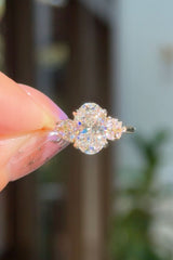 1.83ct D-VS1 Oval Lab Diamond Nova Cathedral