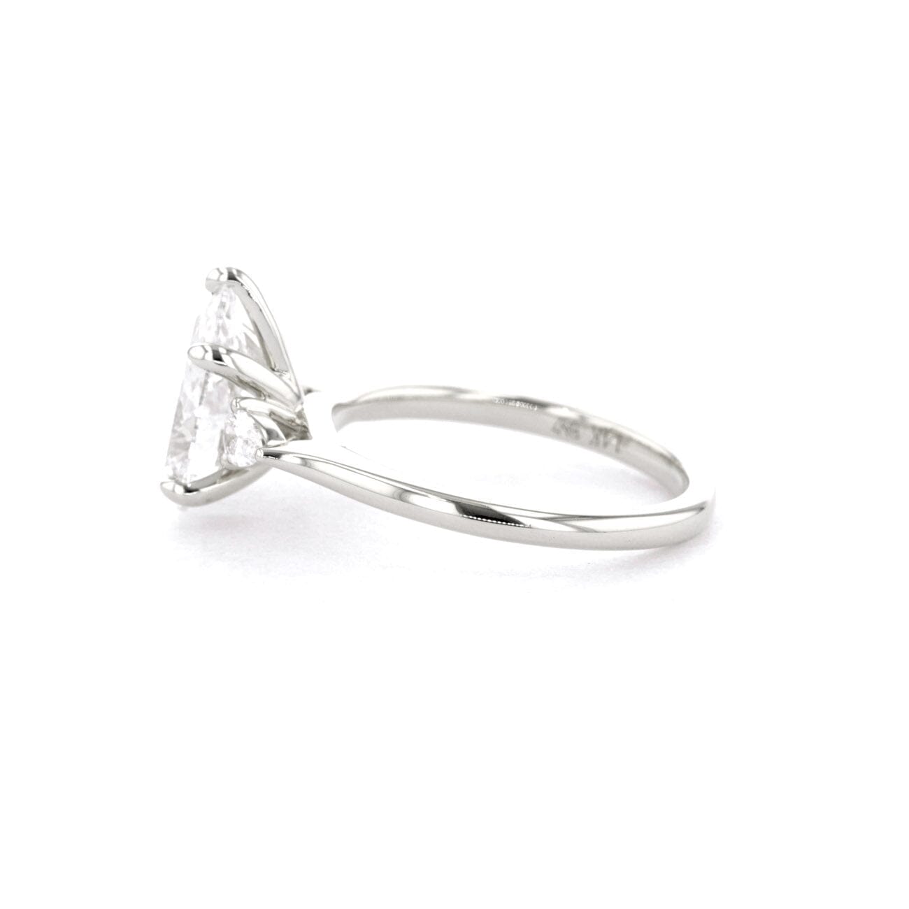 1.8mm Gracie Pear Engagement Rings Princess Bride Diamonds 
