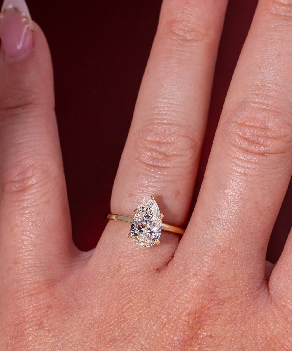 2.00ct D - VVS2 Pear Lab Diamond Kayla - PBD Engagement Rings
