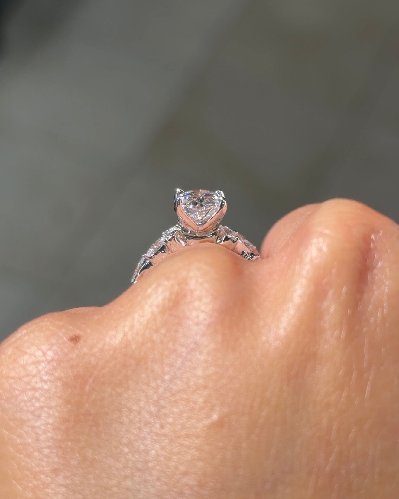 2.02ct D-VS1 Oval Lab Diamond Colette – PBD