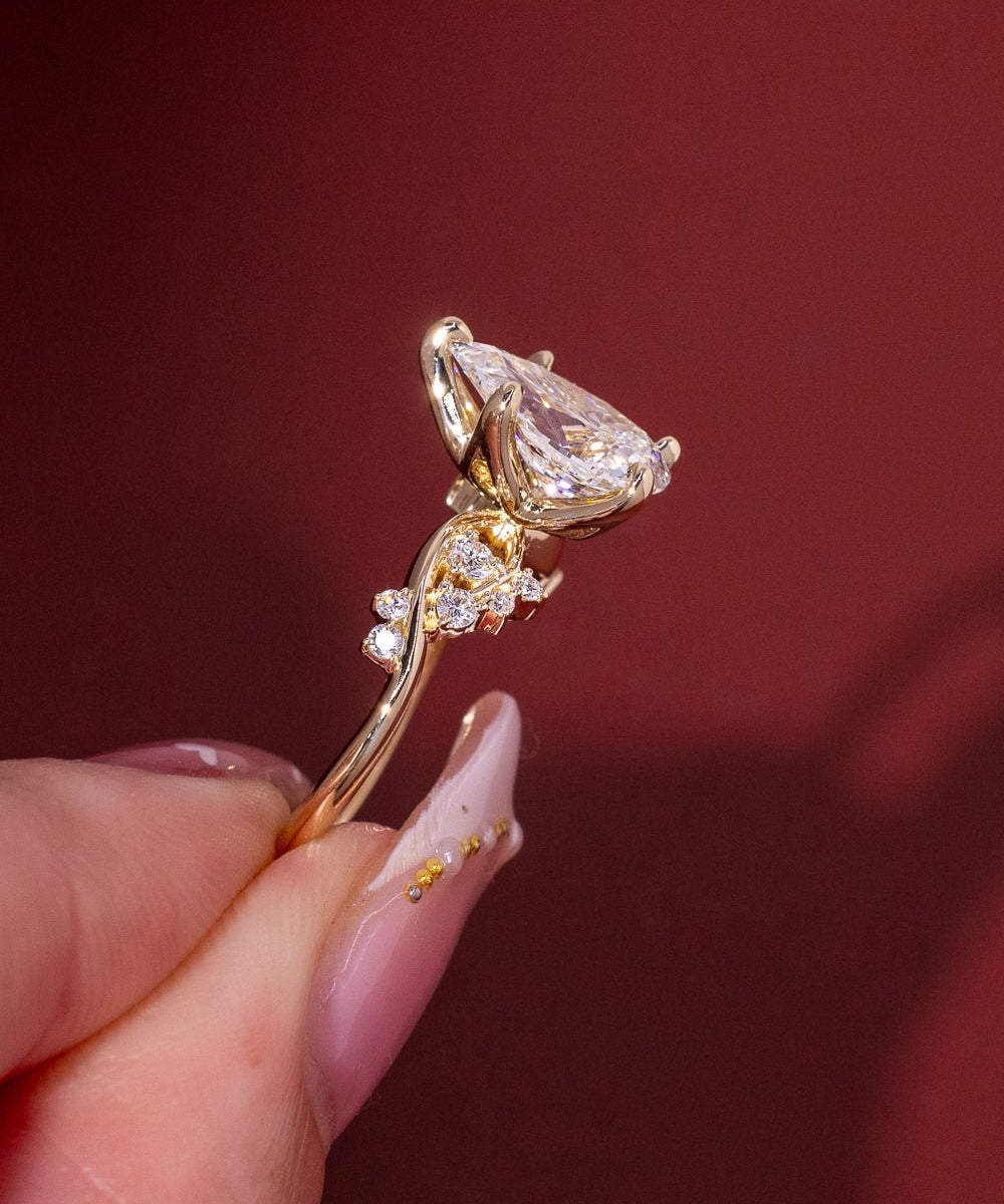 2.03ct D - VVS2 Pear Lab Diamond Ariel - PBD Engagement Rings