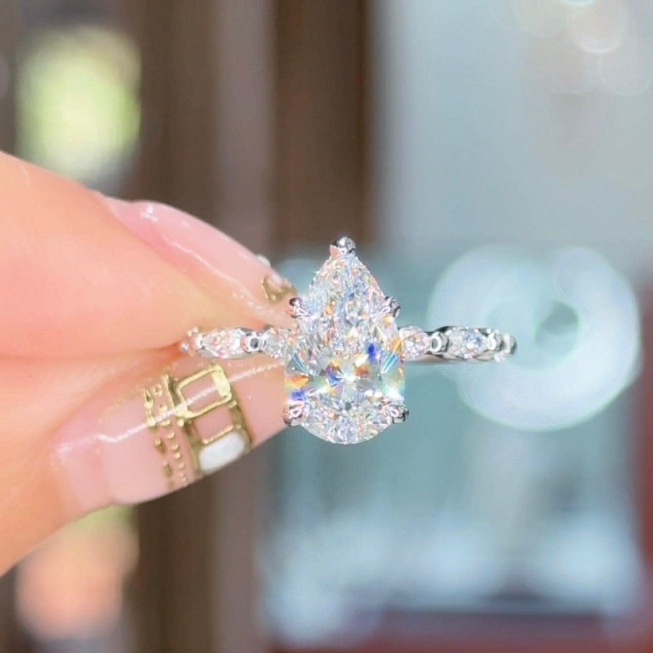 2.05ct D - VVS2 Pear Lab Diamond Rei - PBD Engagement Rings