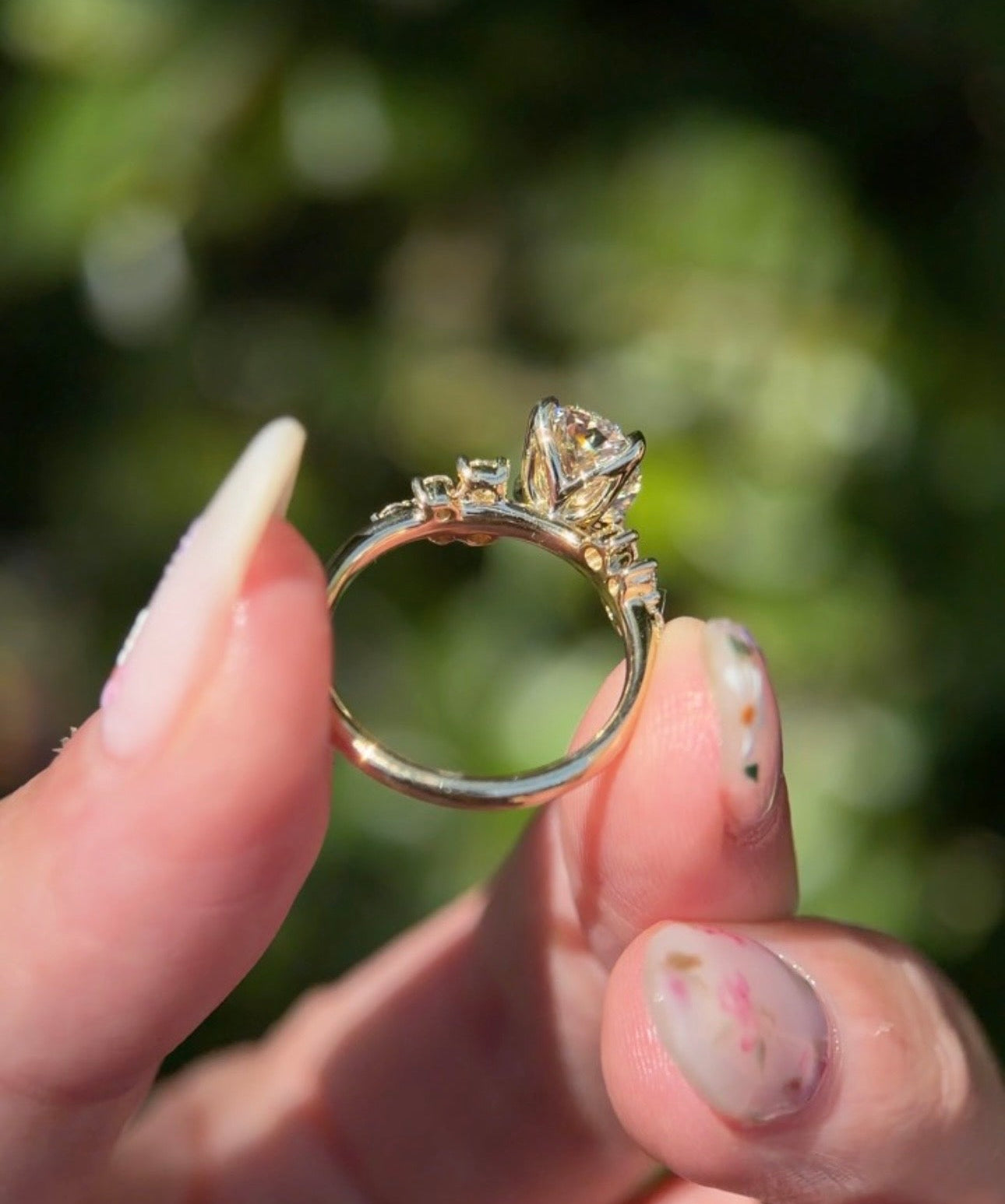 2.05ct F - VVS2 Oval Lab Diamond Supernova - PBD Engagement Rings