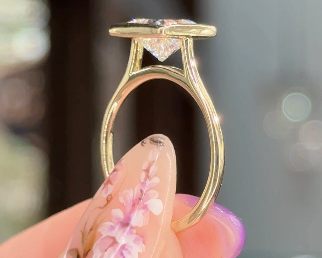2.09ct F-VS1 Princess Lab Diamond Ava Engagement Rings Princess Bride Diamonds 
