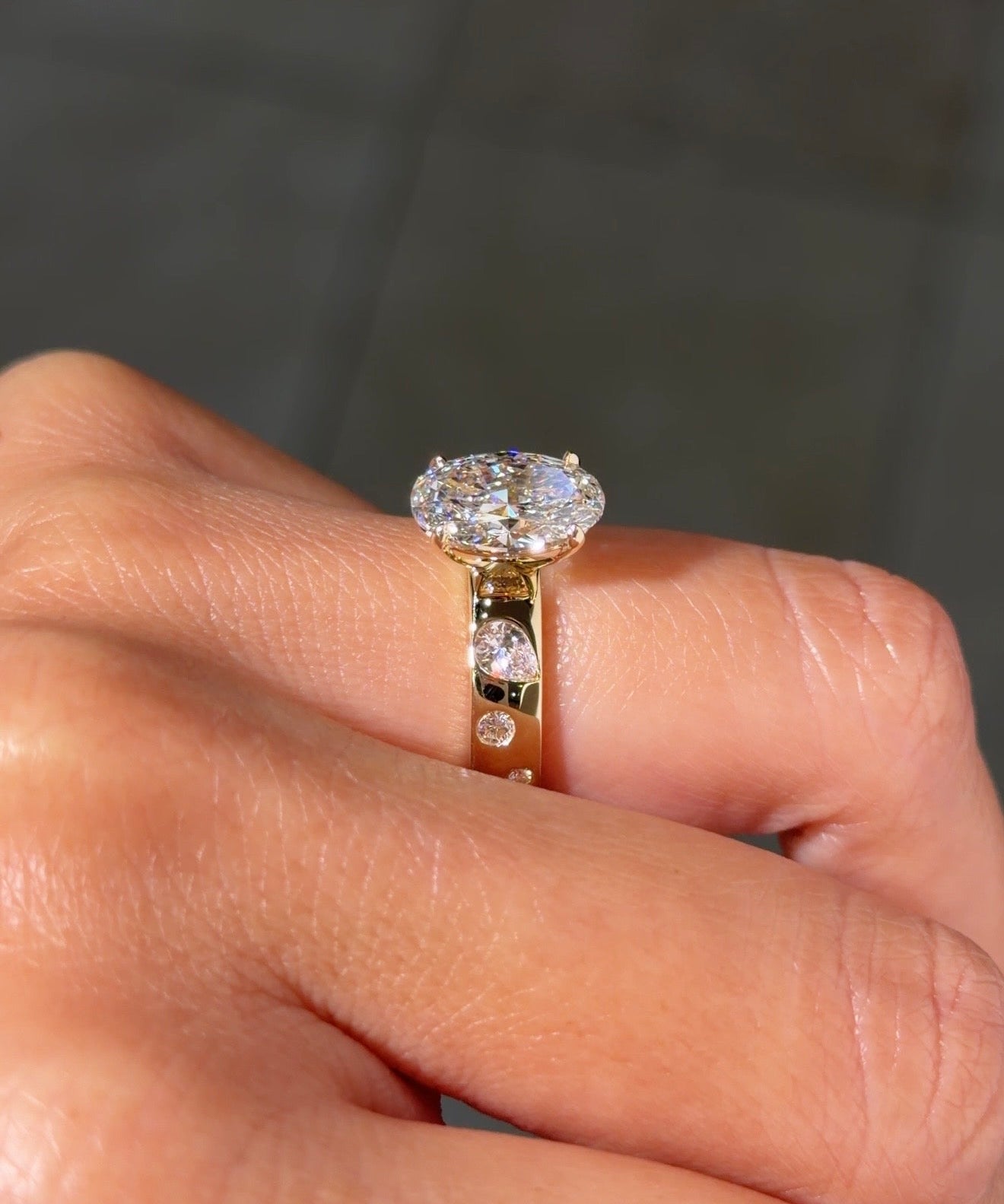 2.25ct D - VS1 Oval Lab Diamond Aura - PBD Engagement Rings