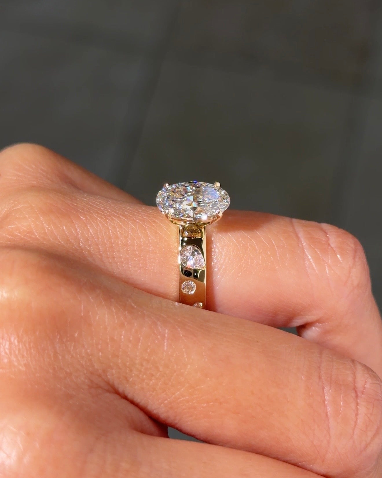 2.25ct D - VS1 Oval Lab Diamond Aura - PBD Engagement Rings