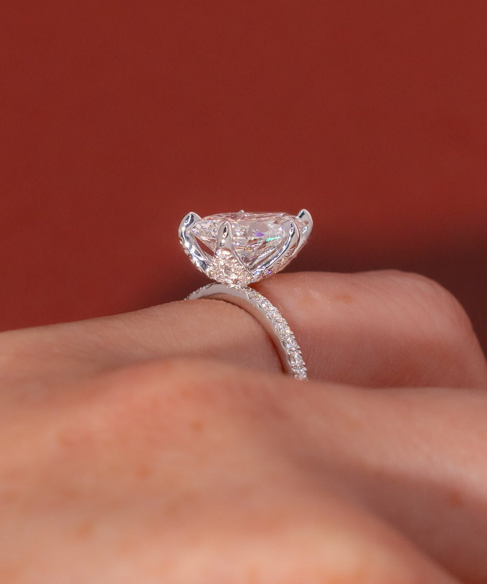 2.58ct D - VVS2 Pear Lab Diamond Samantha - PBD Engagement Rings