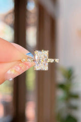 2.59ct D-VS1 Radiant Lab Diamond Daisy