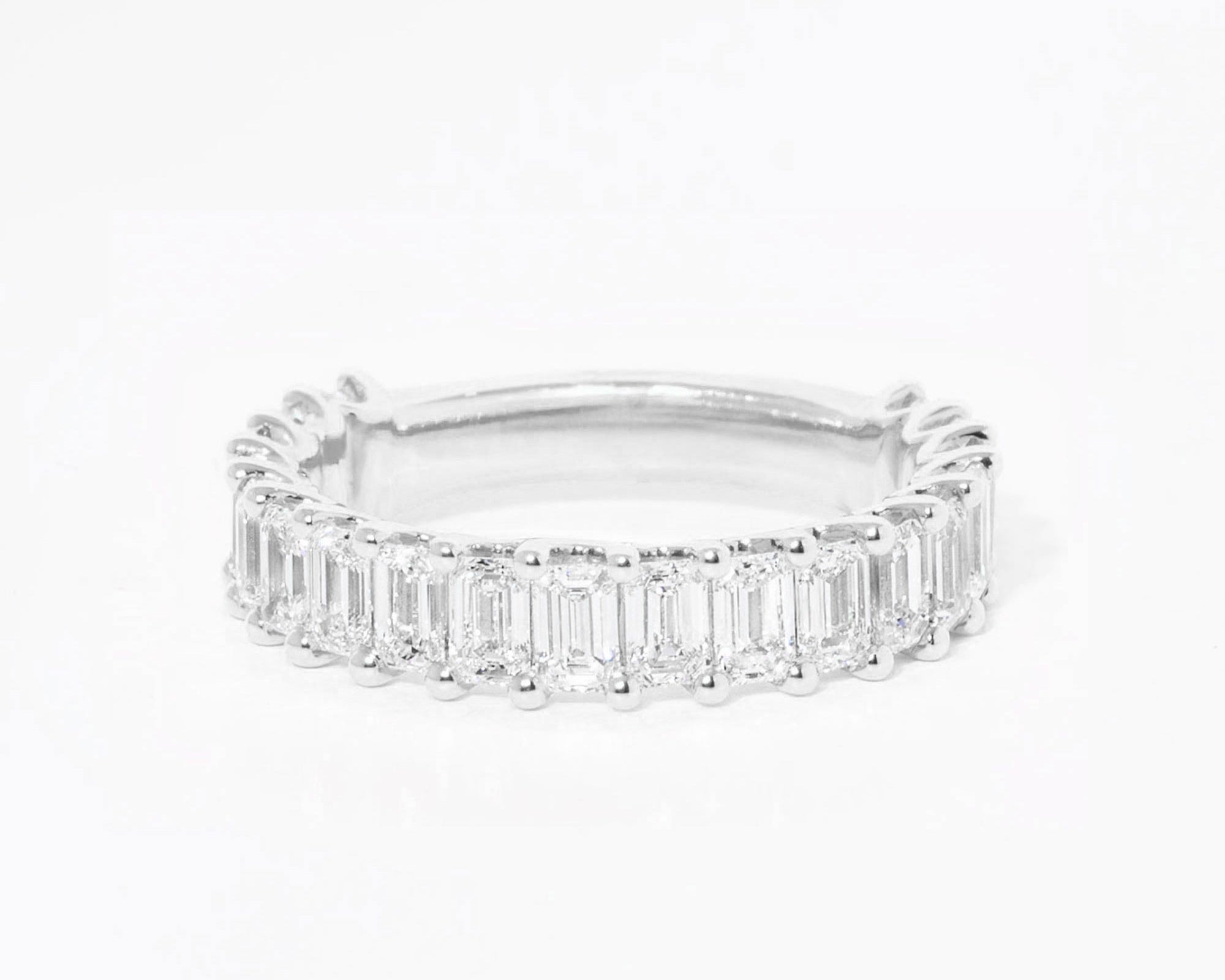 3.5mm-mini-emerald-white.jpg