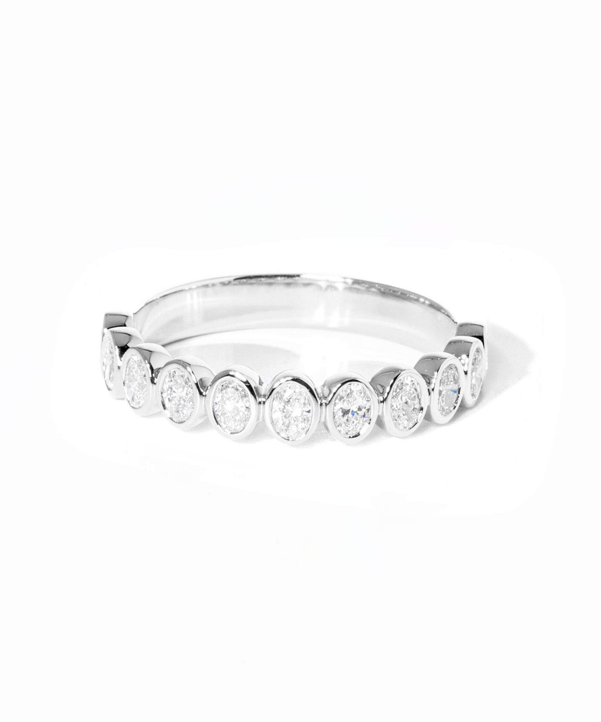 3mm-Oval-Bezel-white.jpg