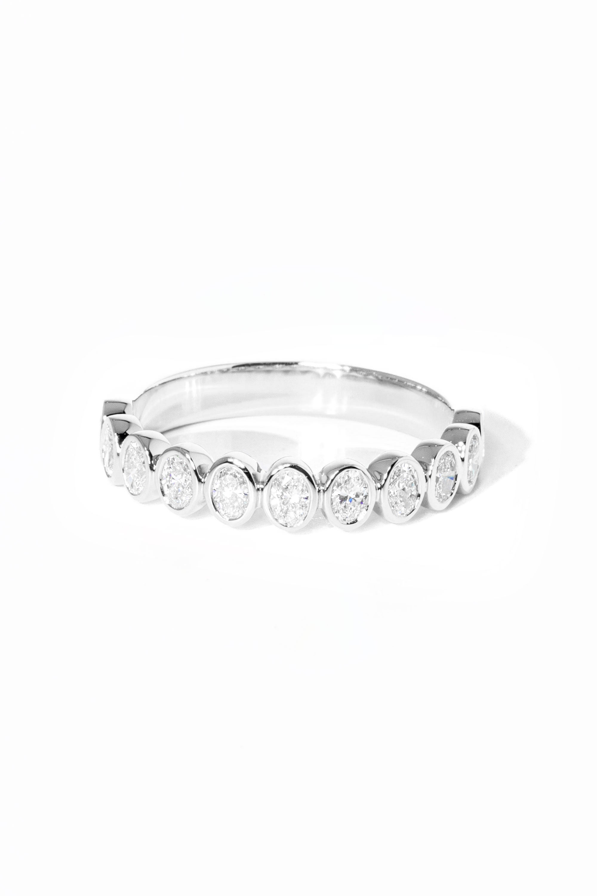 3mm-Oval-Bezel-white.jpg