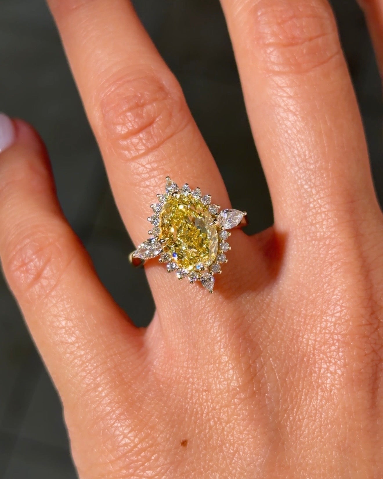 4.01ct FIY - VS1 Oval Lab Diamond Meridian - PBD Engagement Rings