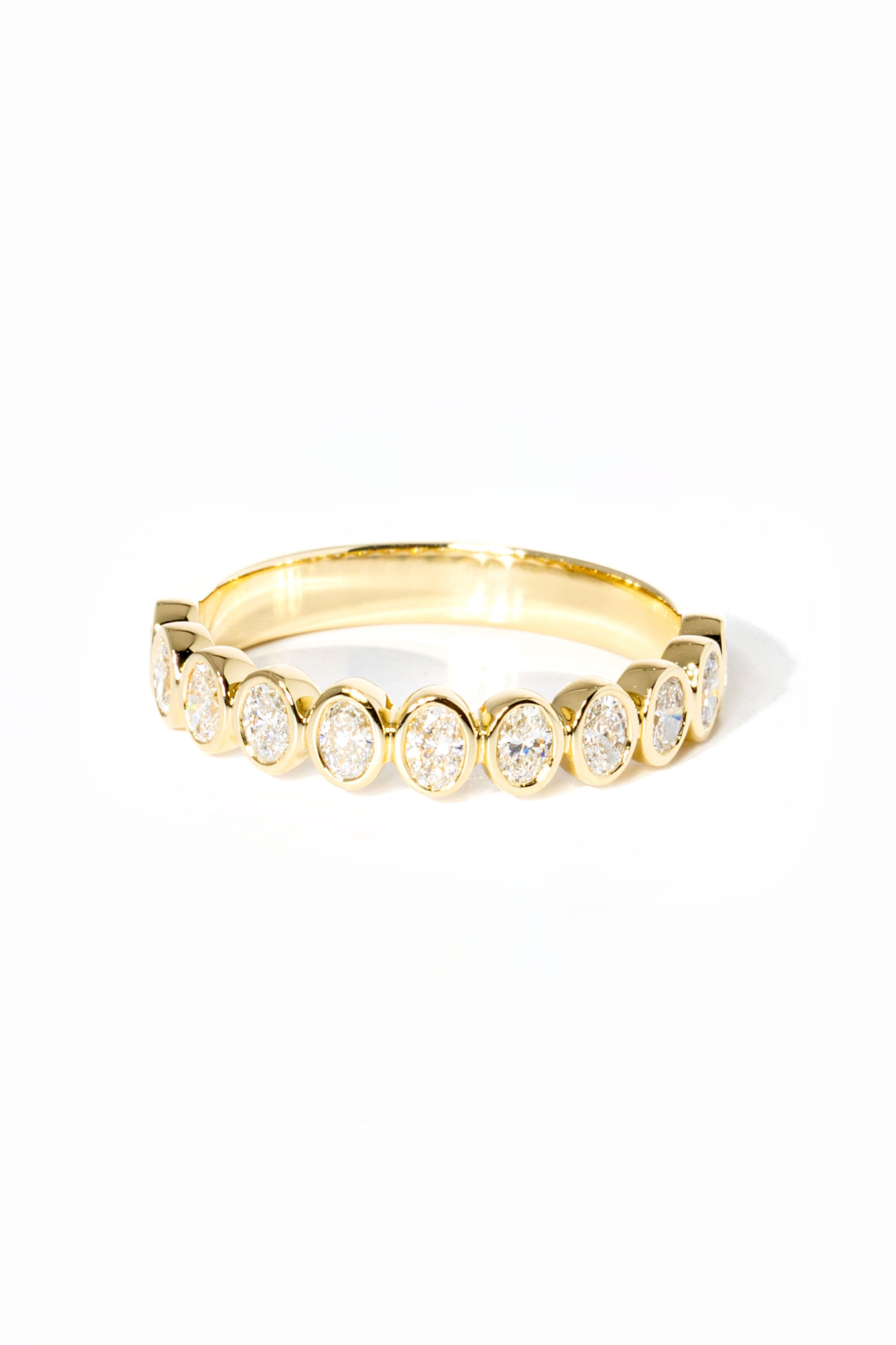 4mm-Oval-Bezel_5851731b-4fbb-43cc-8548-1724e0c59845.jpg