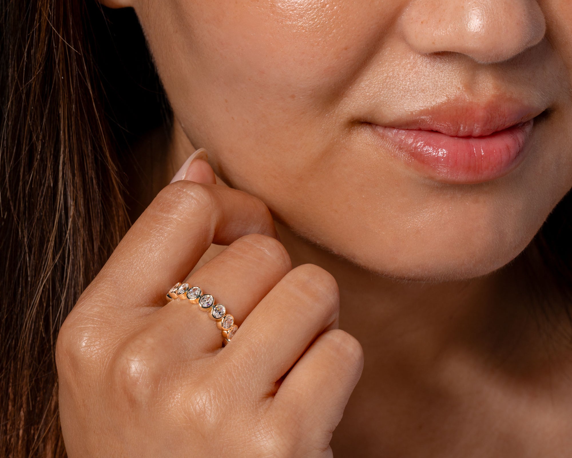4mm-mini-oval-bezel-band.jpg