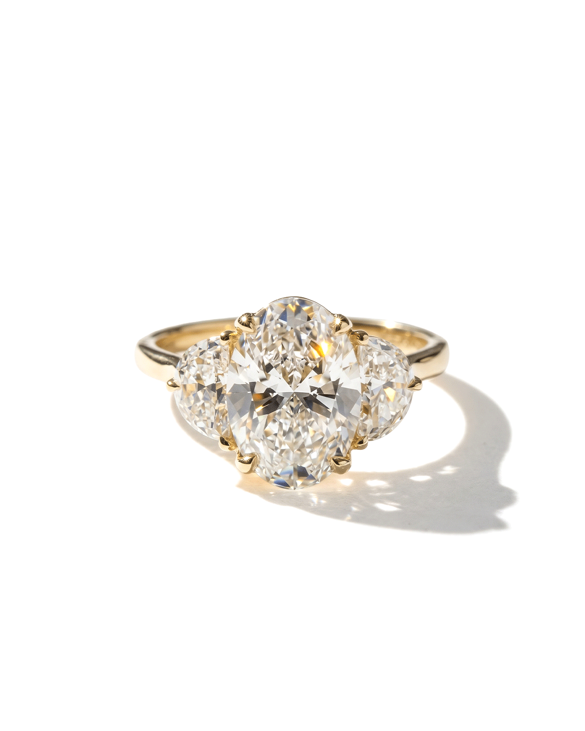 2.85ct E-VVS2 Oval Lab Diamond Lucia
