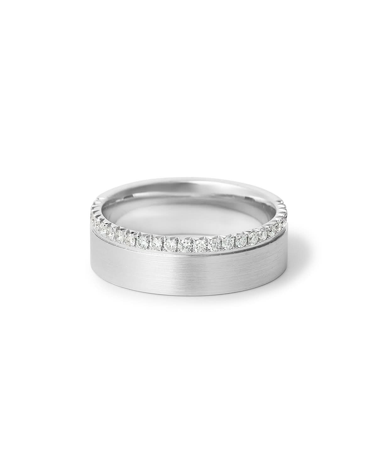 7mm Satin Center Diamond Edge - PBD Rings