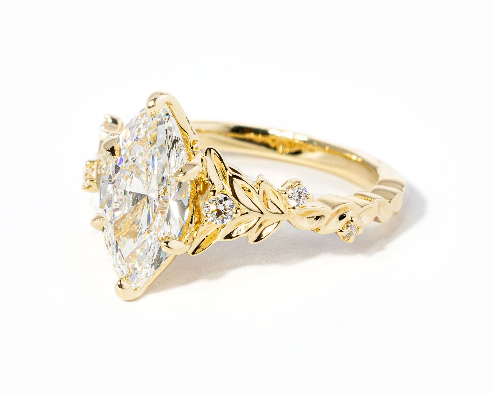 Arwen-Marquise-Side.jpg