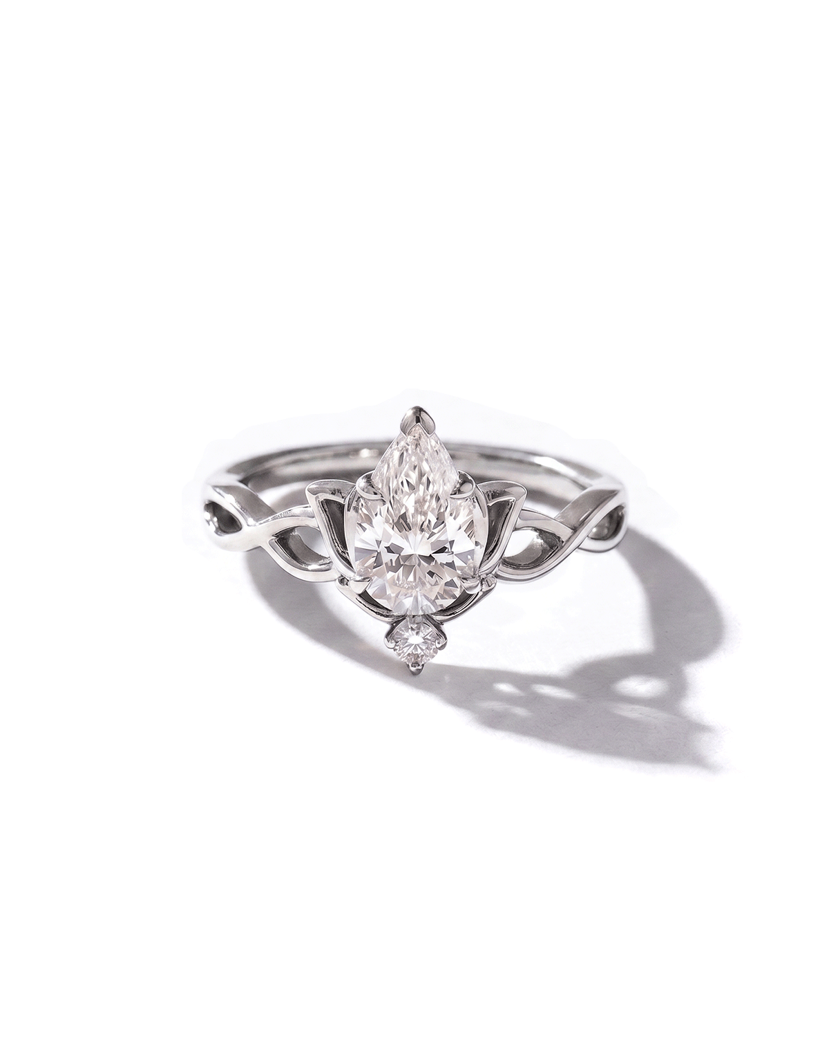 1.02ct D-VS1 Pear Lab Diamond Lotus