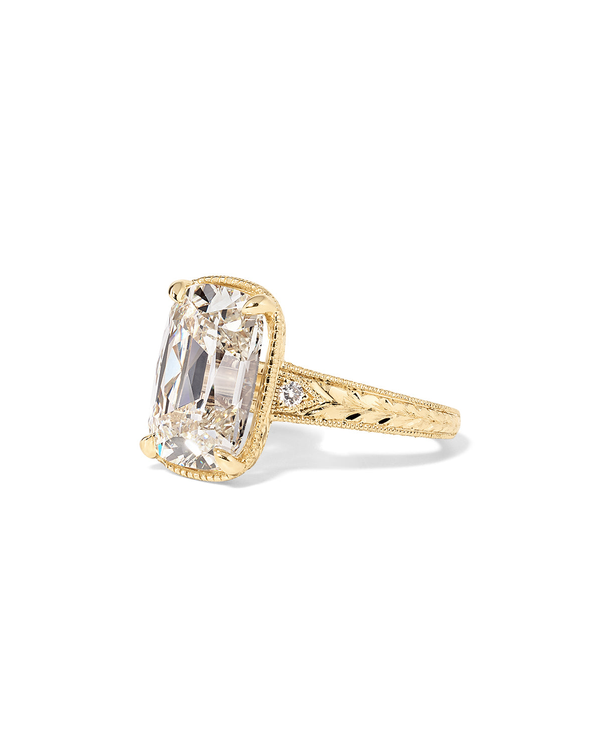 Evelyn Old-Mine Cushion vintage style ring in yellow gold side view