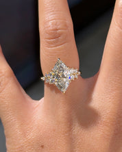 3.05ct F-VVS2 Marquise Lab Diamond Supernova