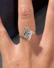 2.53ct F-VVS2 Marquise Lab Diamond Nova