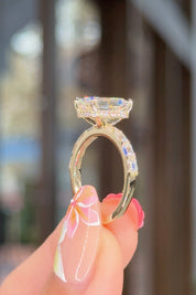 3.00ct D-VS1 Emerald Lab Diamond East West Ring