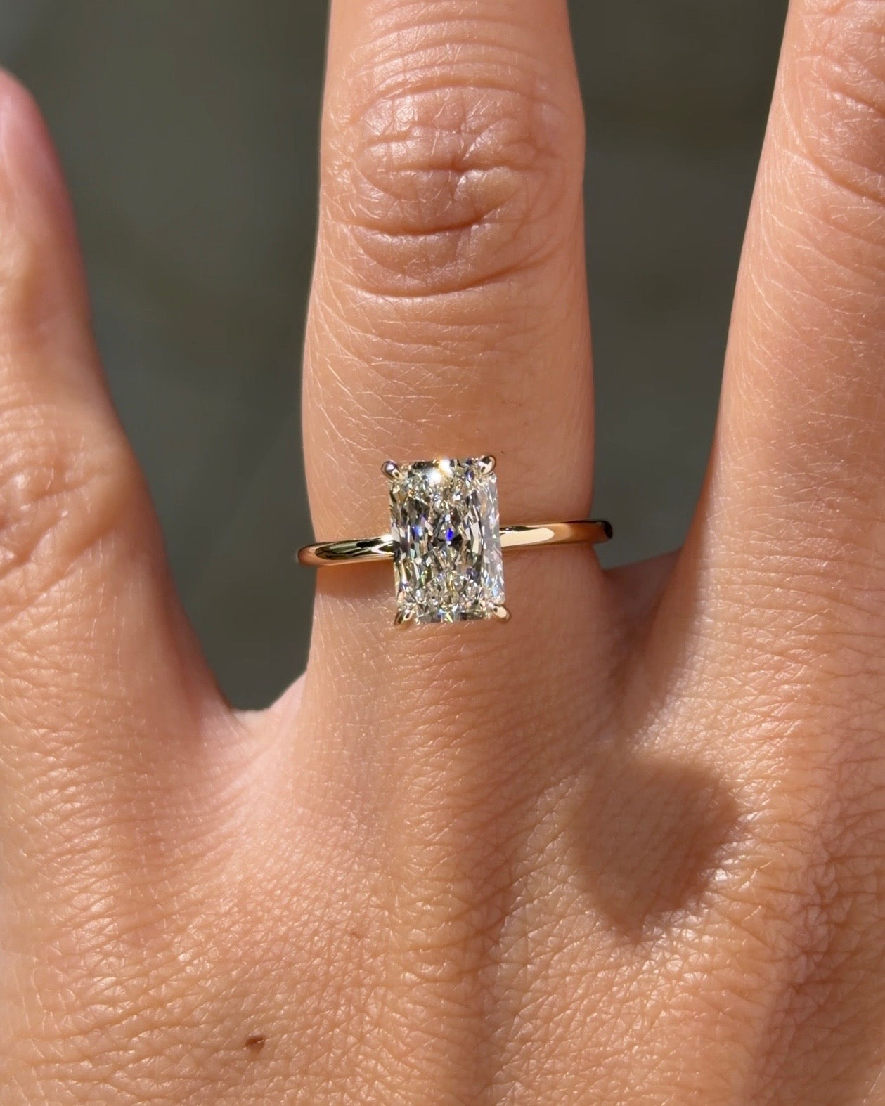 2.01ct F-VVS2 Radiant Lab Diamond Kayla