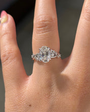 2.00ct D-VS1 Oval Lab Diamond Ariel