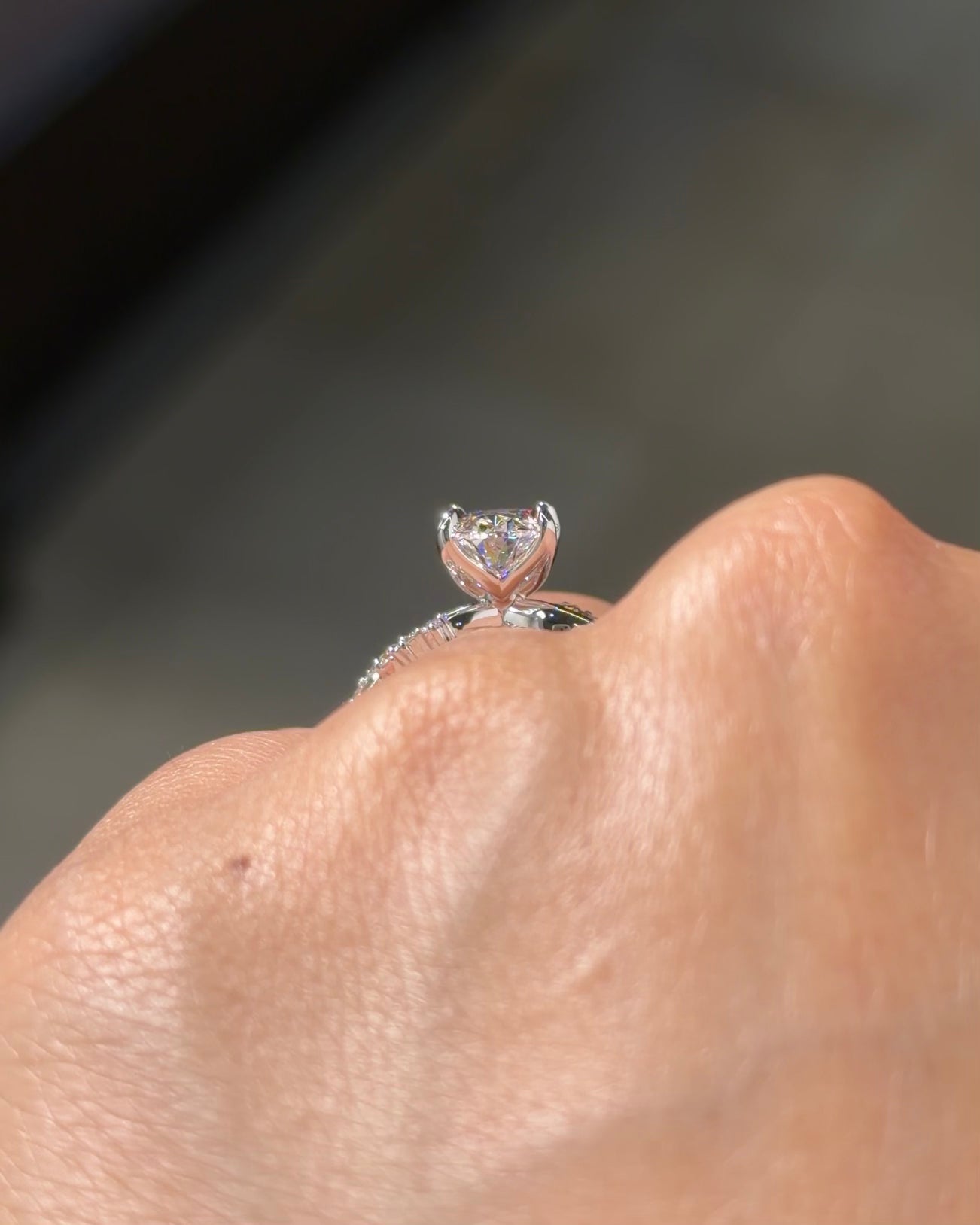 2.00ct D-VS1 Oval Lab Diamond Ariel