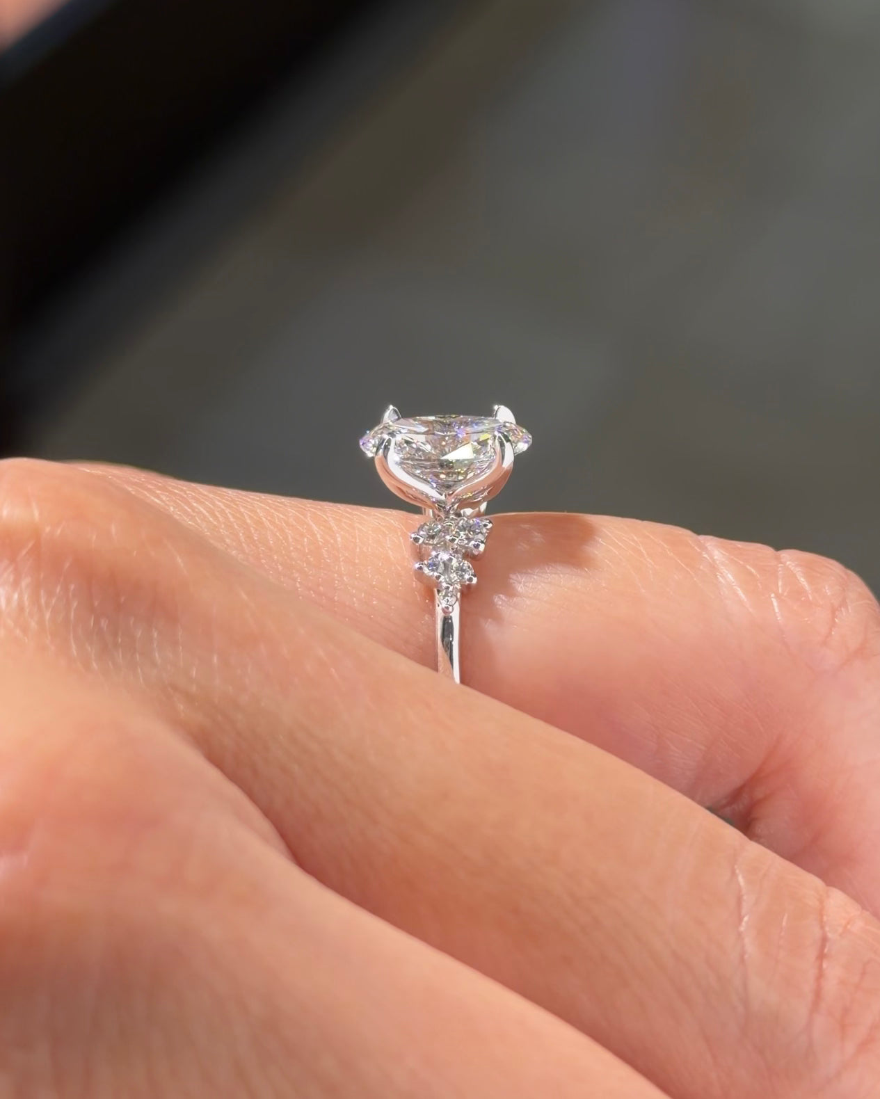 2.01ct E-VS1 Oval Lab Diamond Nova