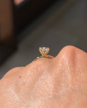 1.75ct D-VVS2 Oval Lab Diamond Juliette