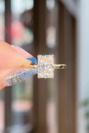 2.58ct D-VVS2 Radiant Lab Diamond Kayla