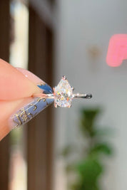 1.00ct D-VS1 Pear Lab Diamond Caraline