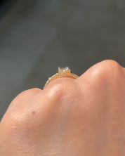 1.06ct E-VVS2 Oval Lab Diamond Isla