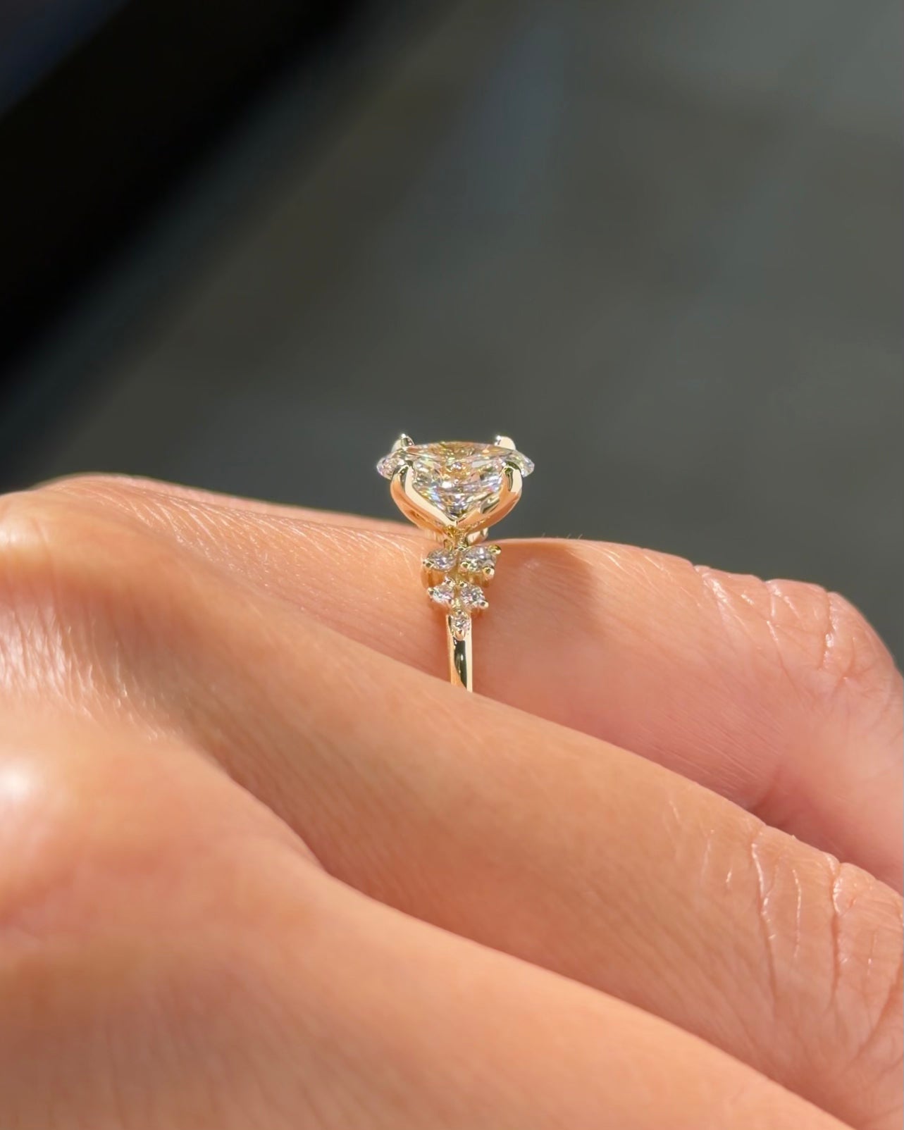 1.53ct F-VS1 Oval Lab Diamond Nova