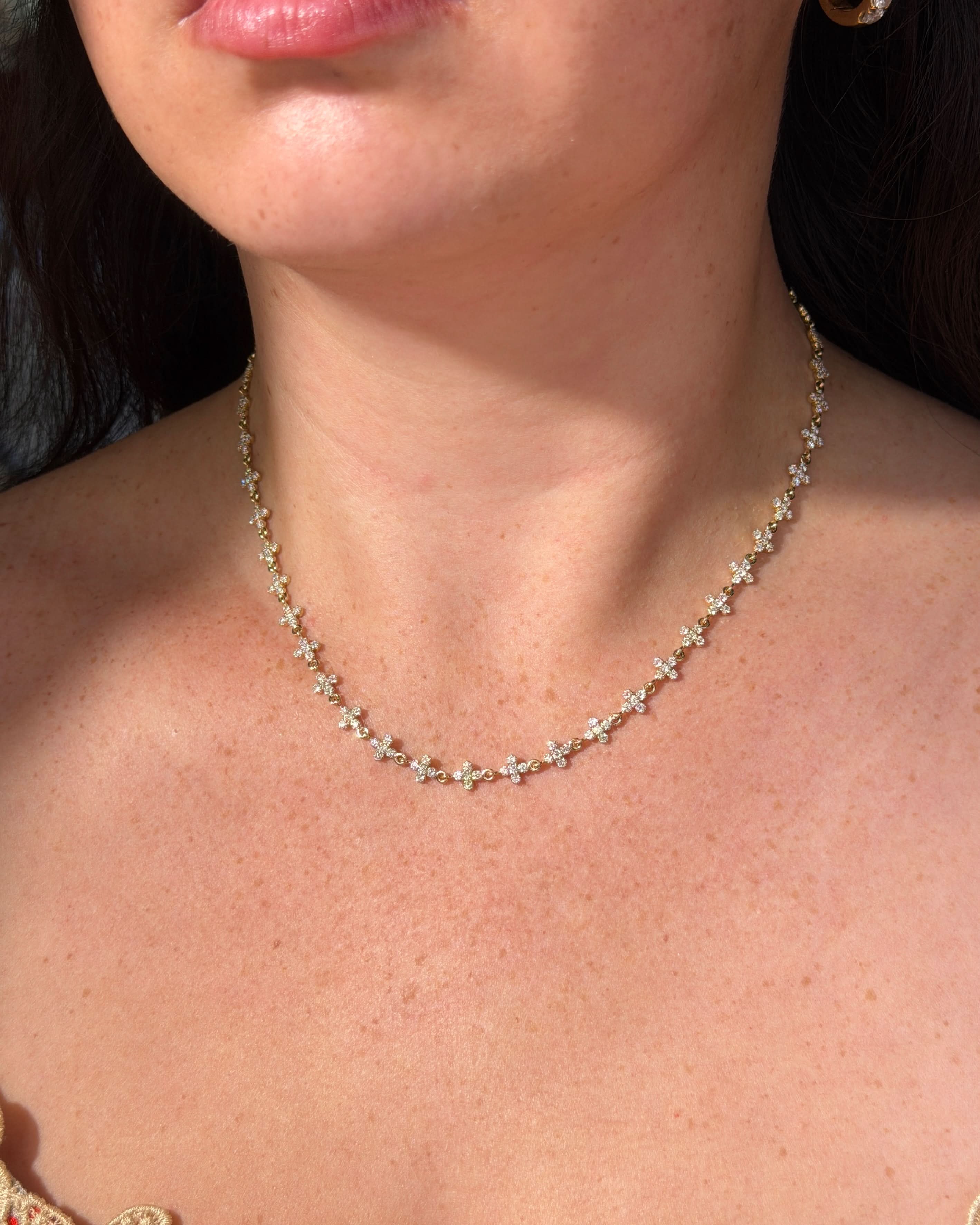 5.8mm Diamond Clover Necklace