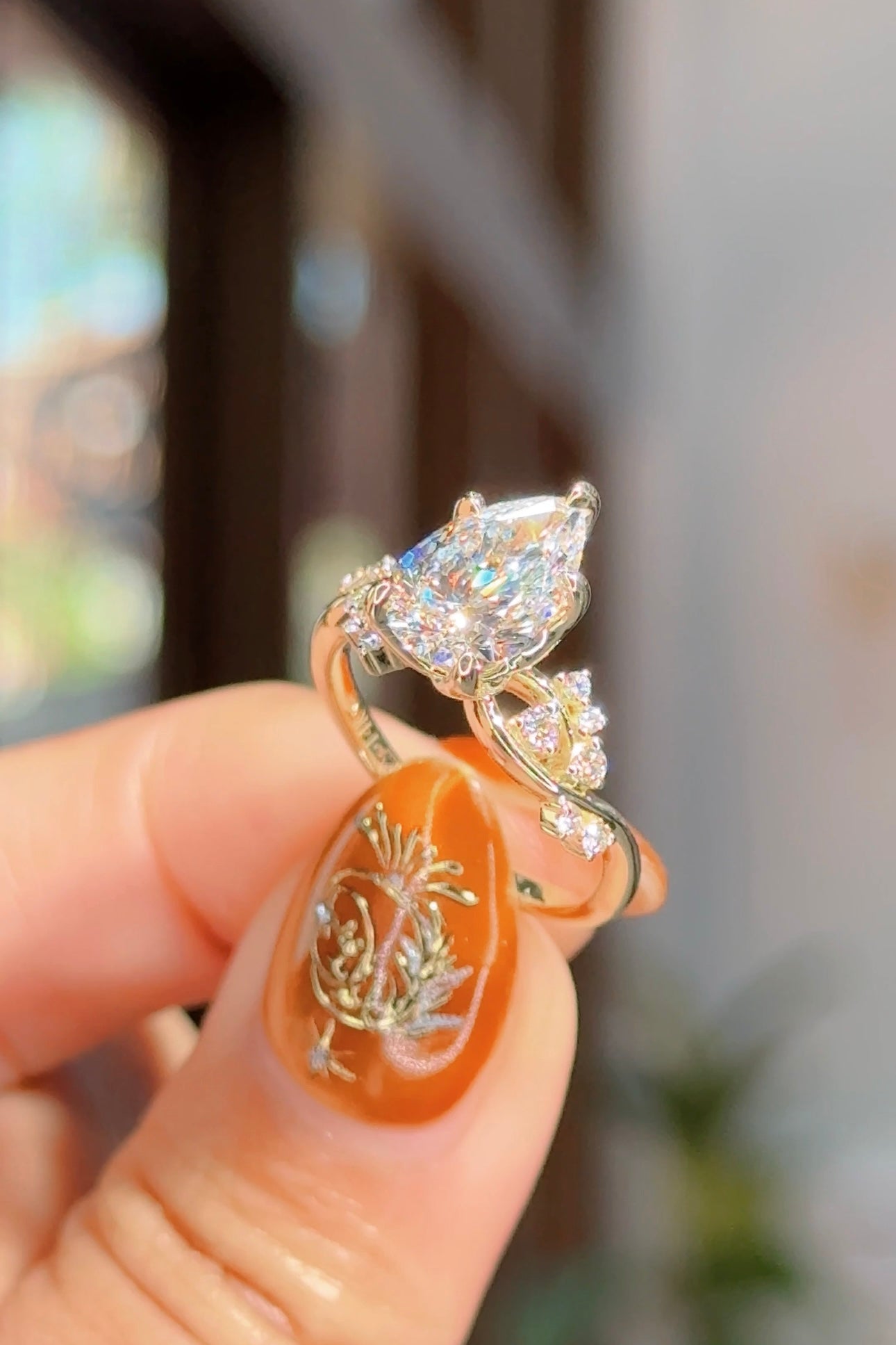 2.02ct D-VS1 Pear Lab Diamond Ariel