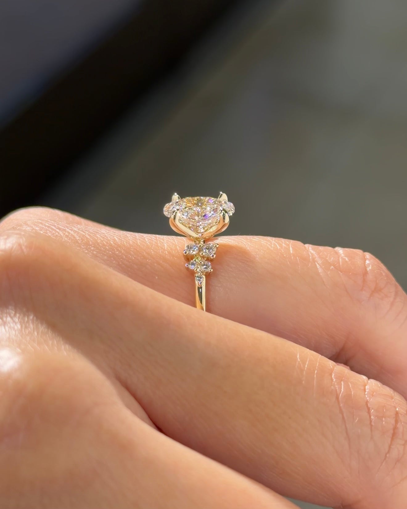 1.76ct E-VVS2 Oval Lab Diamond Nova