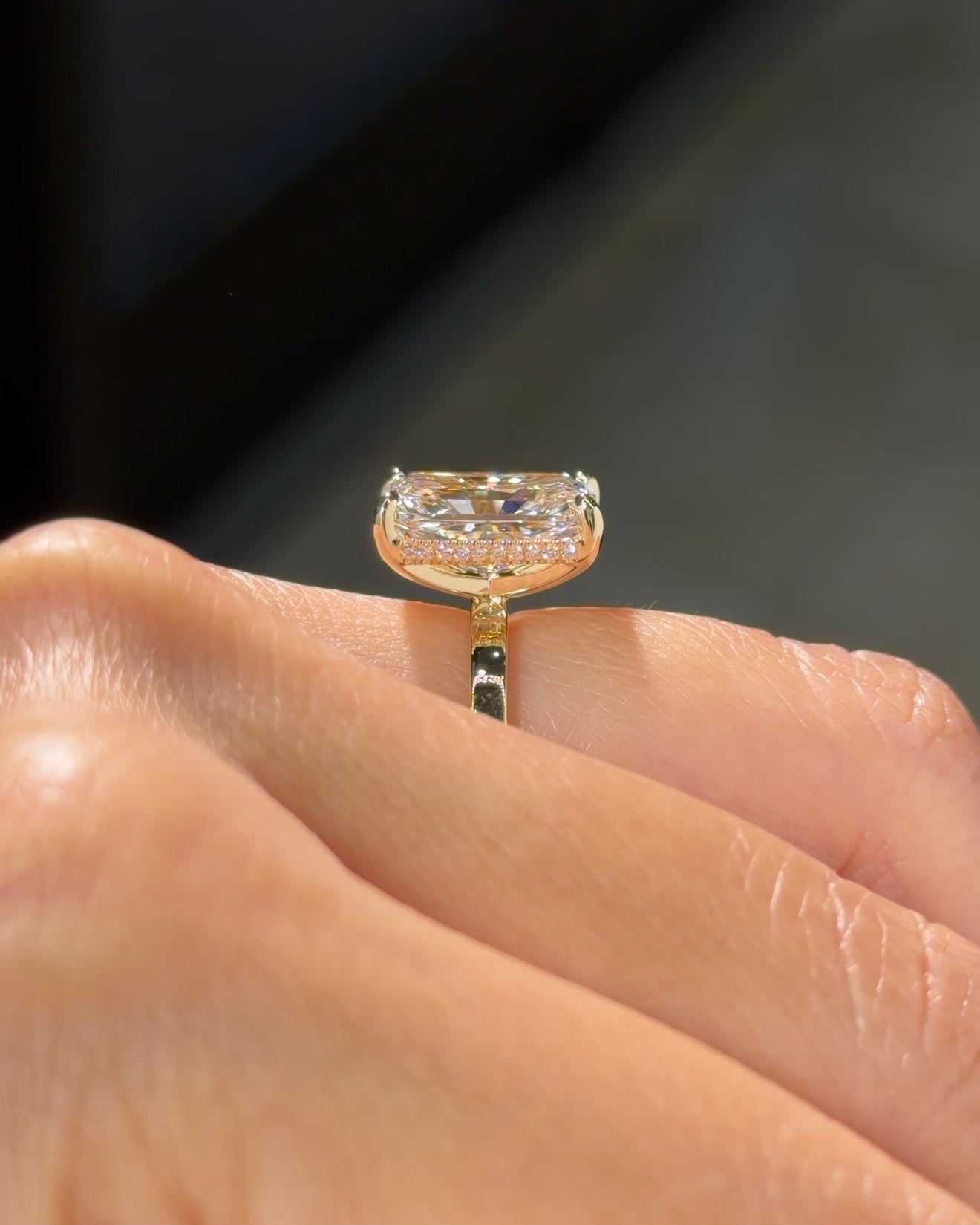 6.01ct F-VVS2 Radiant Lab Diamond Flat Kayla