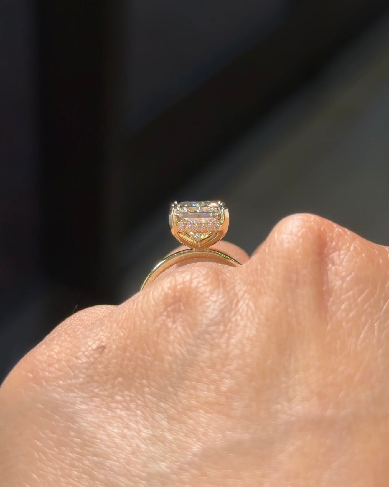6.01ct F-VVS2 Radiant Lab Diamond Flat Kayla