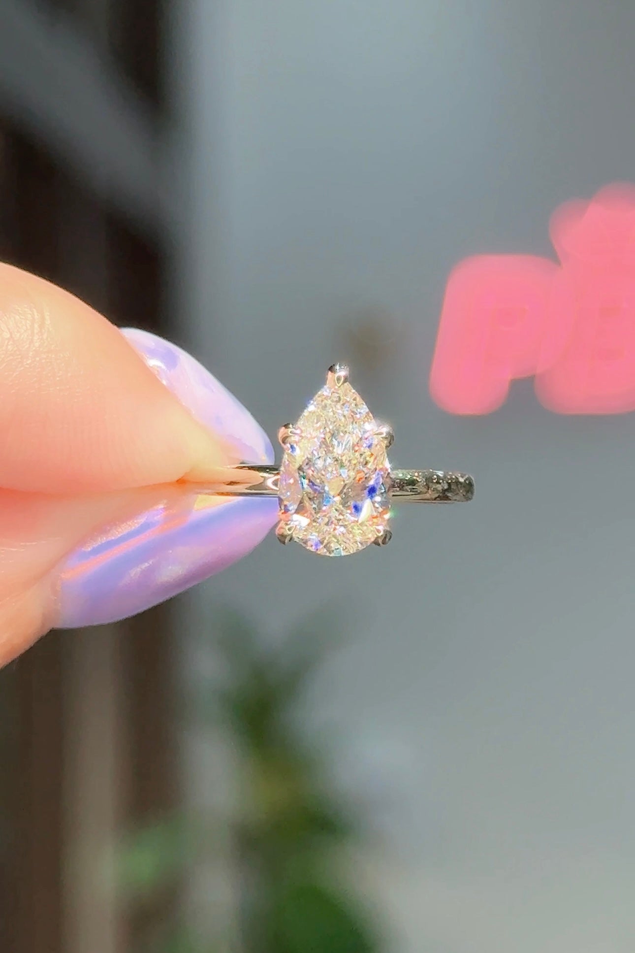 2.00ct E-VVS2 Pear Lab Diamond Kayla